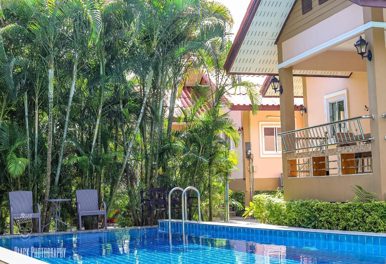 Filou Golf Pool Access 29 67 Koh Chang