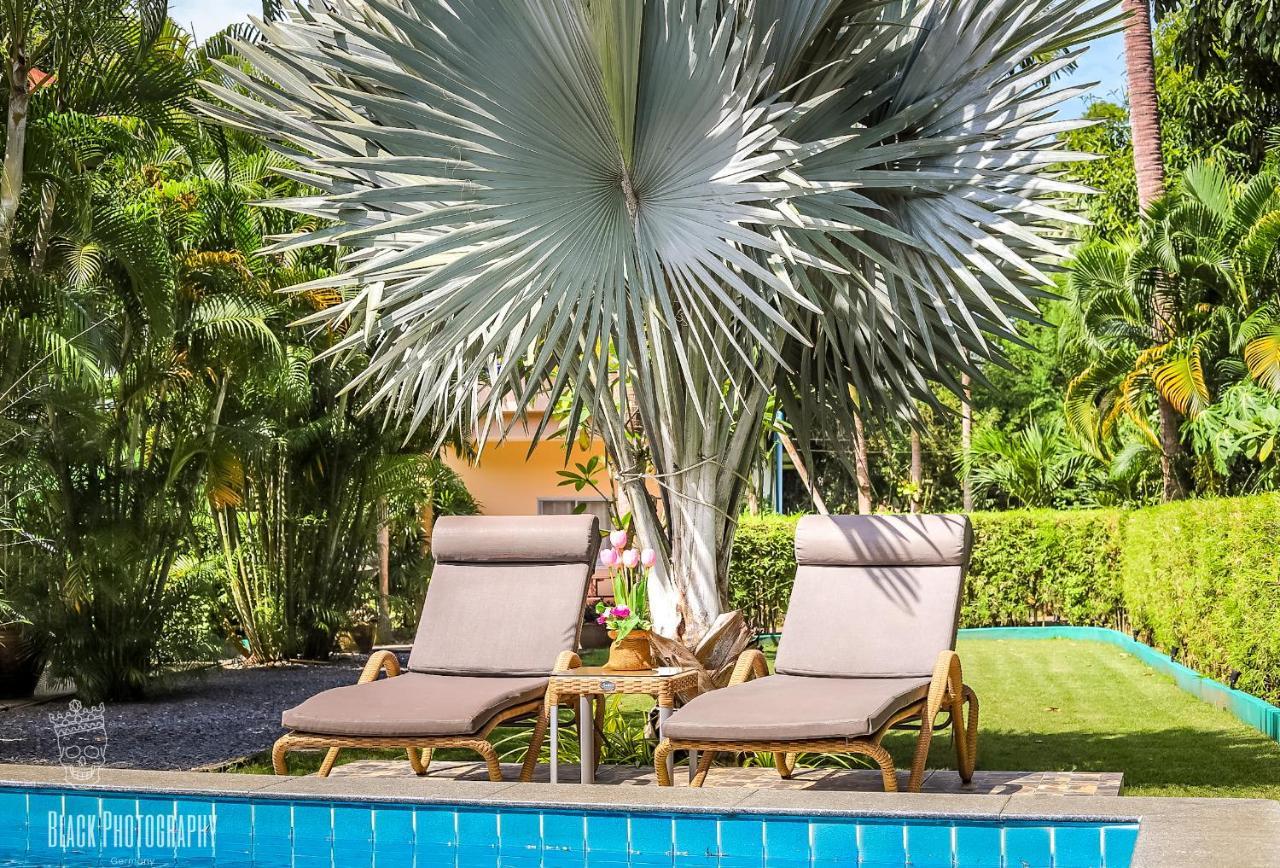 Filou Golf Pool Access 29 67 * Koh Chang